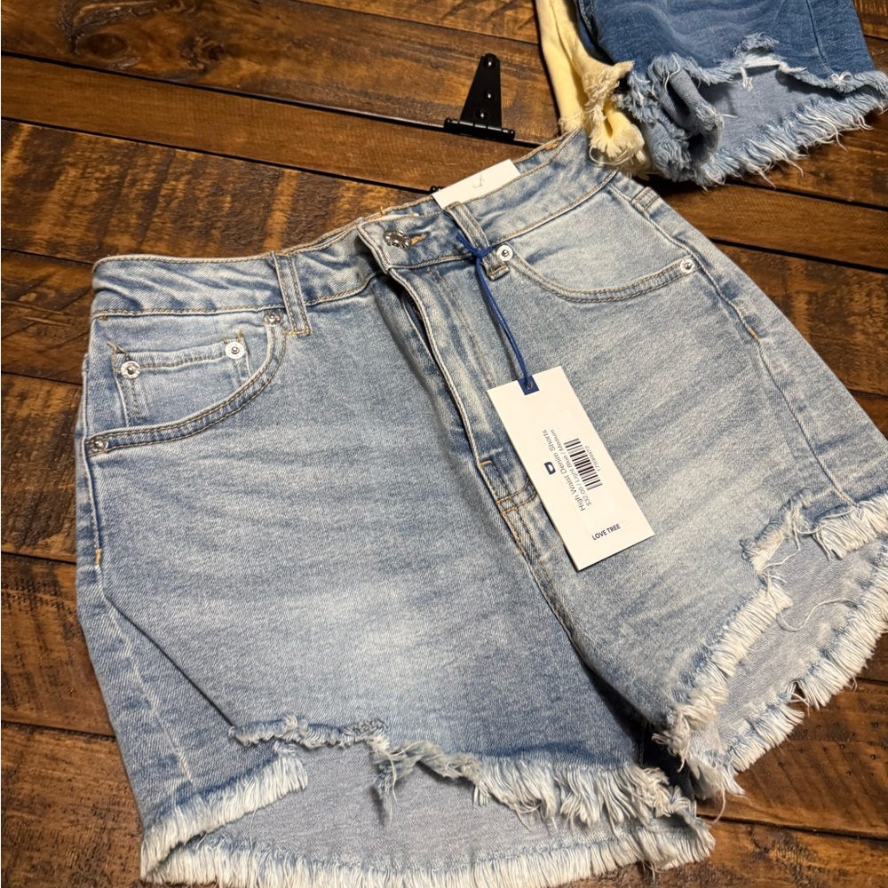 Love Tree Light Blue Jean Shorts